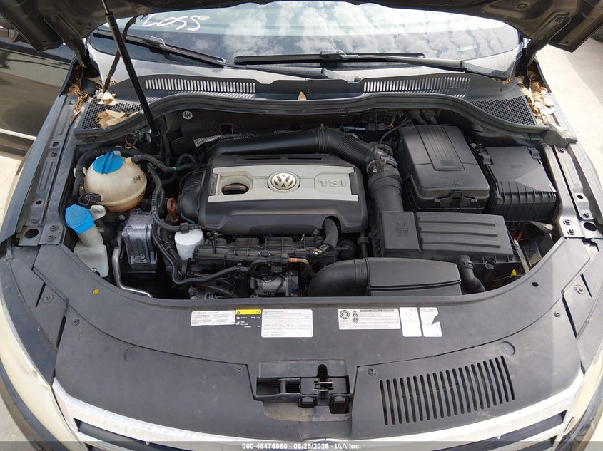 2013 Volkswagen Cc 2.0T Sport VIN: WVWBP7AN5DE556868 Lot: 45476960