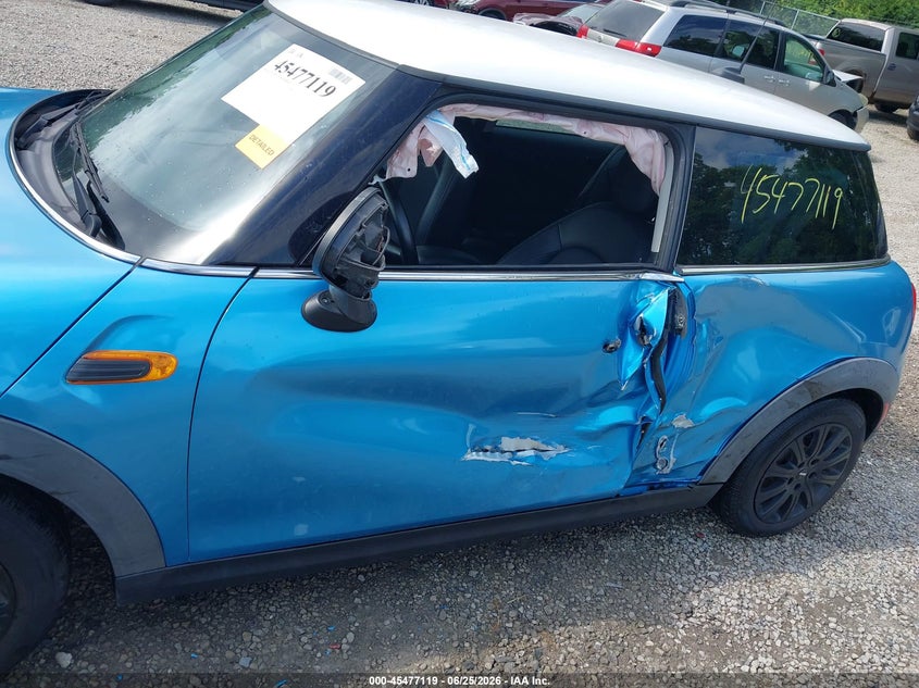 2015 Mini Hardtop Cooper VIN: WMWXM5C53F3A60949 Lot: 45477119