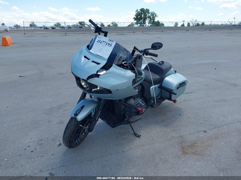 2025 INDIAN MOTORCYCLE CO. CHALLENGER(VIN: 56KLCDSSXS3433458