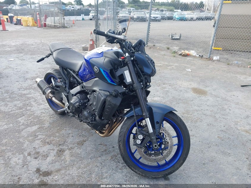 2023 YAMAHA MT09 auction photo 1