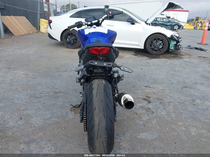 2023 YAMAHA MT09 auction photo 6