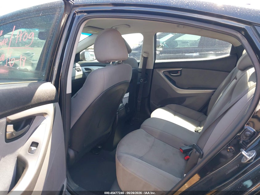 2013 HYUNDAI ELANTRA auction photo 8