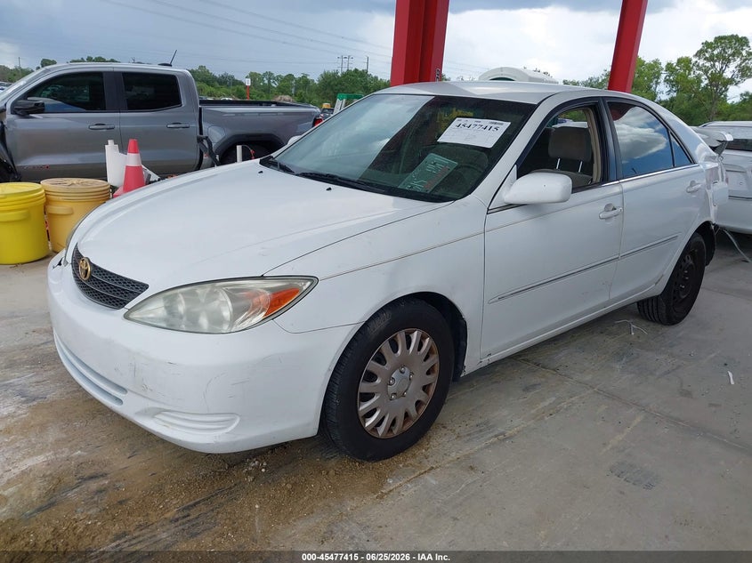 2002 Toyota Camry Xle 4T1BE32K02U101900 photo 1