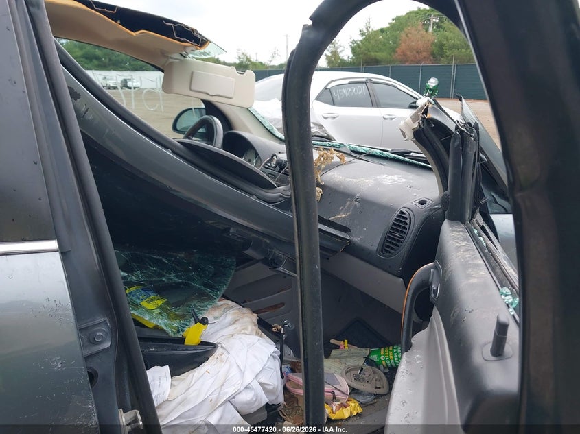 2006 SATURN VUE