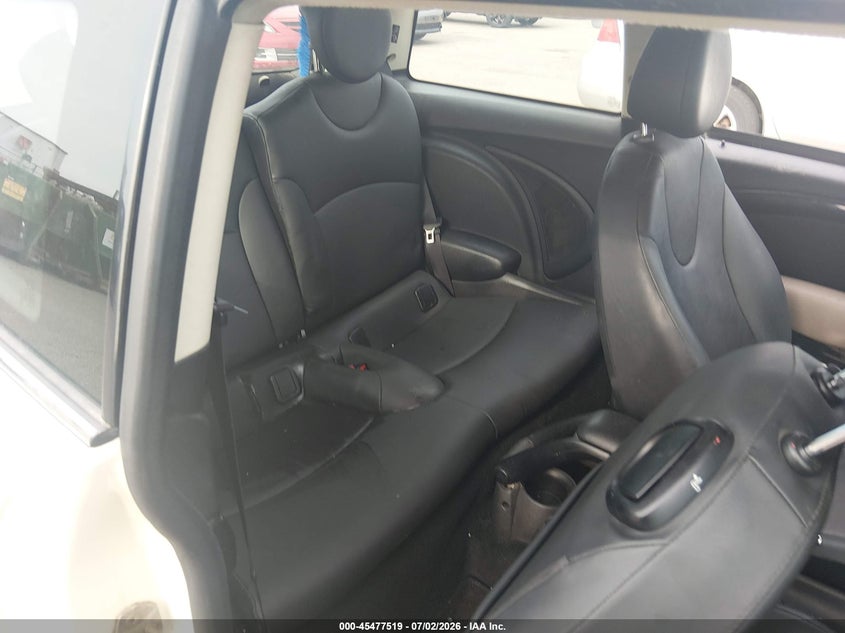 2013 Mini Hardtop Cooper VIN: WMWSU3C57DT374340 Lot: 45477519