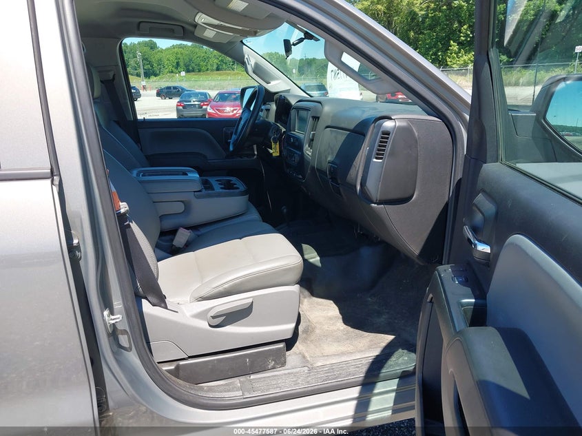 2017 CHEVROLET SILVERADO 2500HD auction photo 5