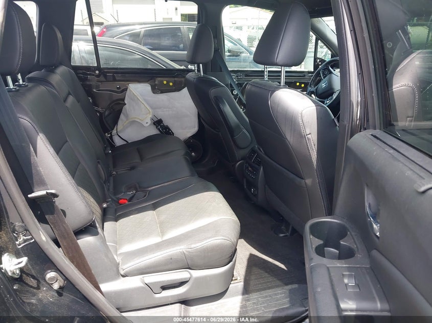 2019 Honda Passport Touring VIN: 5FNYF8H98KB011139 Lot: 45477614