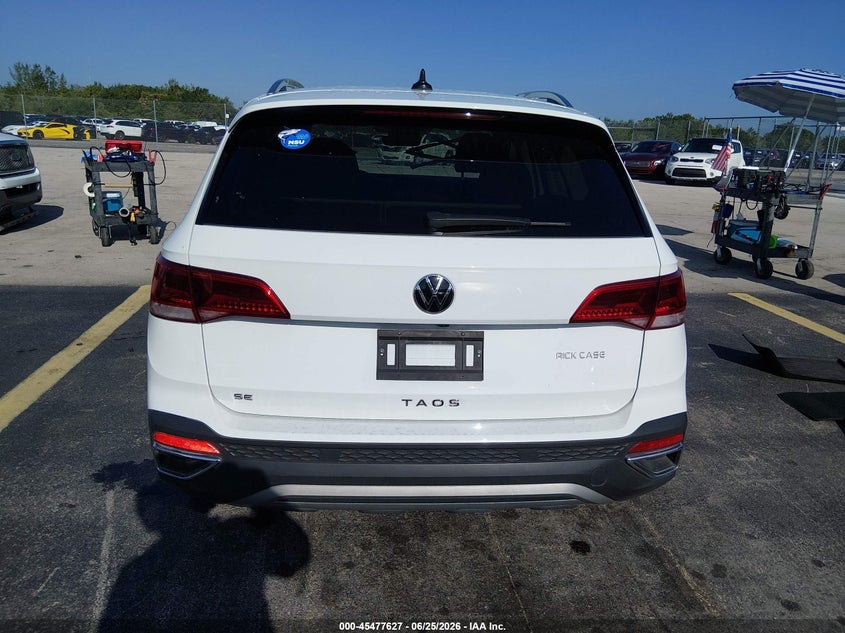 2024 Volkswagen Taos (VIN: 3VVSX7B21RM070520)