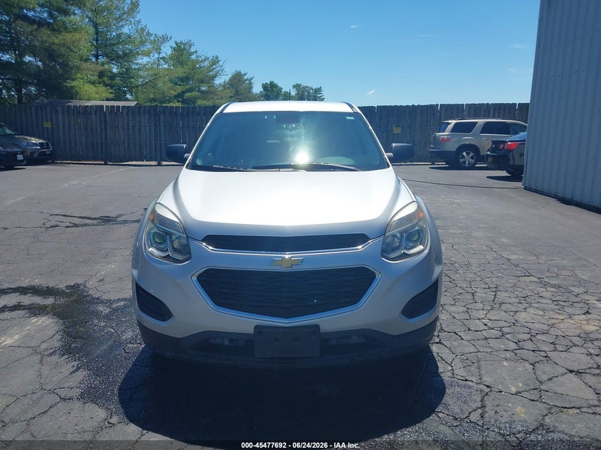 2017 CHEVROLET EQUINOX LS — Photo 14