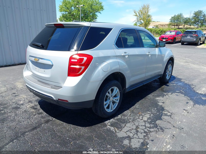 2017 CHEVROLET EQUINOX LS — Photo 4