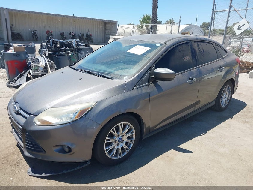 2012 Ford Focus Se 1FAHP3F25CL239349 photo 1