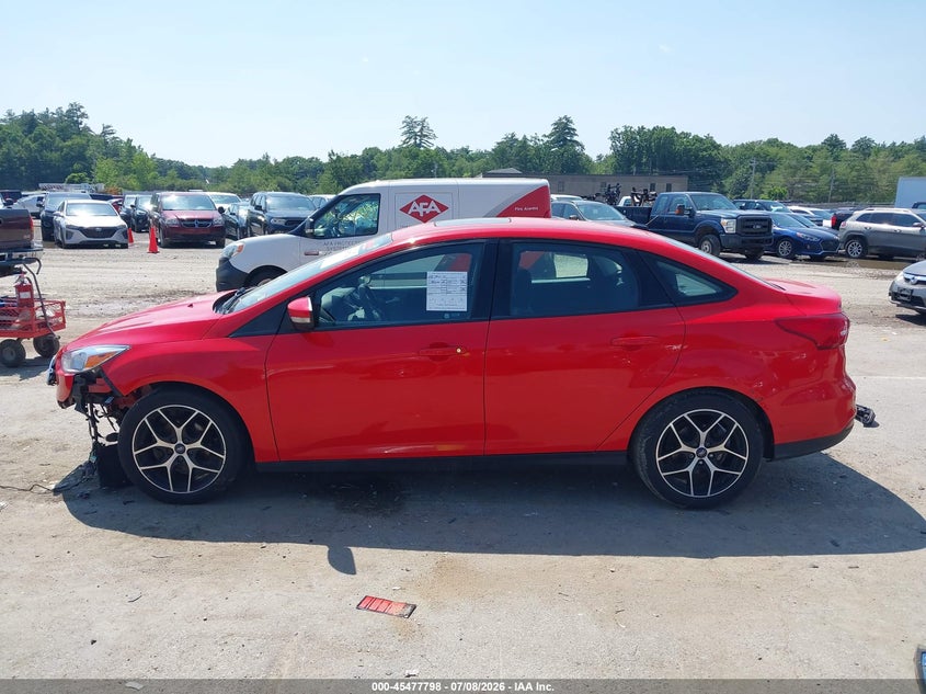 VIN 1FADP3H21HL249802 2017 FORD FOCUS SEL