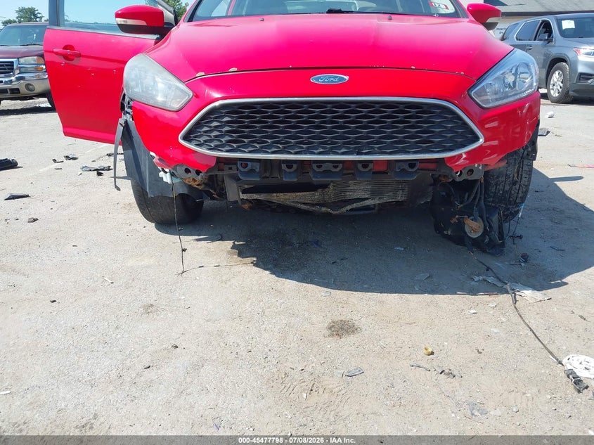 VIN 1FADP3H21HL249802 2017 FORD FOCUS SEL