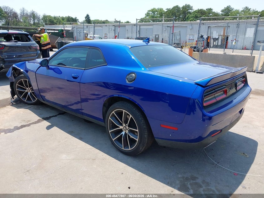 Vin: 2c3cdzag8jh231764, lot: 45975982, dodge challenger sxt plus 20183