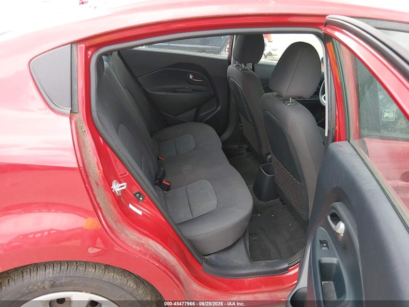 2017 KIA RIO auction photo 8