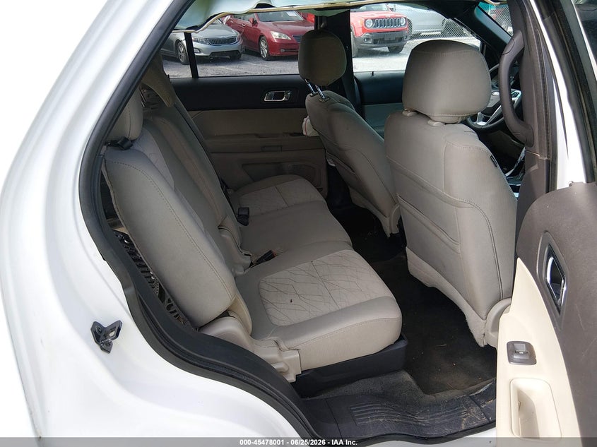 2015 FORD EXPLORER auction photo 8