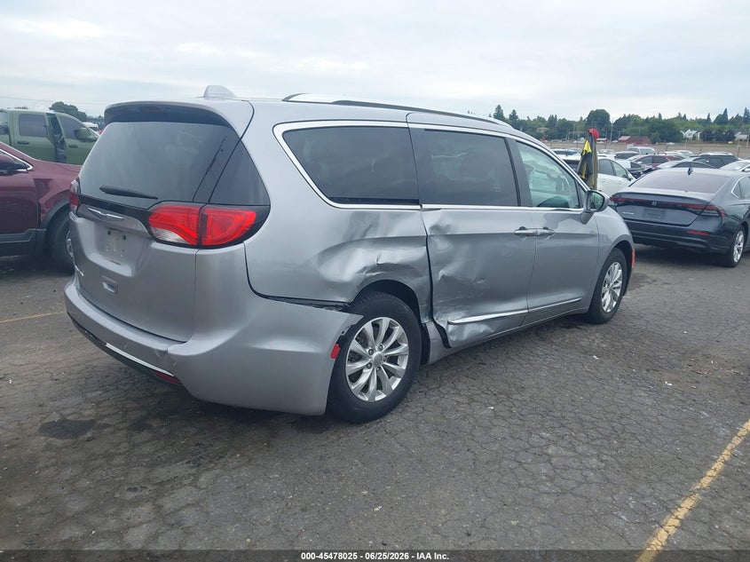 Vin: 2c4rc1bg3jr211439, lot: 45976200, chrysler pacifica touring l 20184