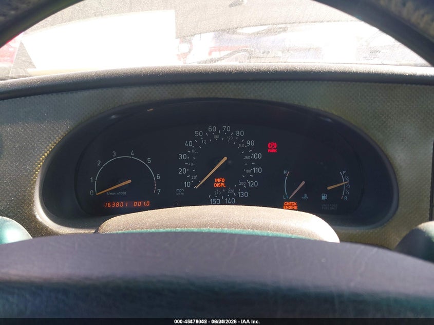 1997 SAAB 900 auction photo 7