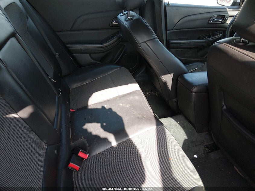 2015 CHEVROLET MALIBU auction photo 8