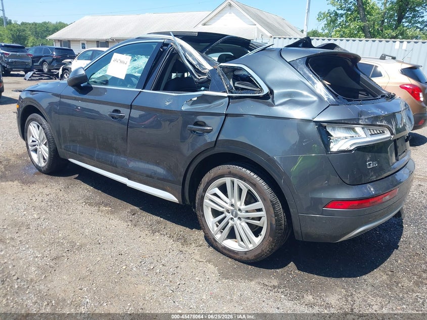 Vin: wa1bnafy7j2180638, lot: 45976239, audi q5 2.0t premium/2.0t tech premium 20183