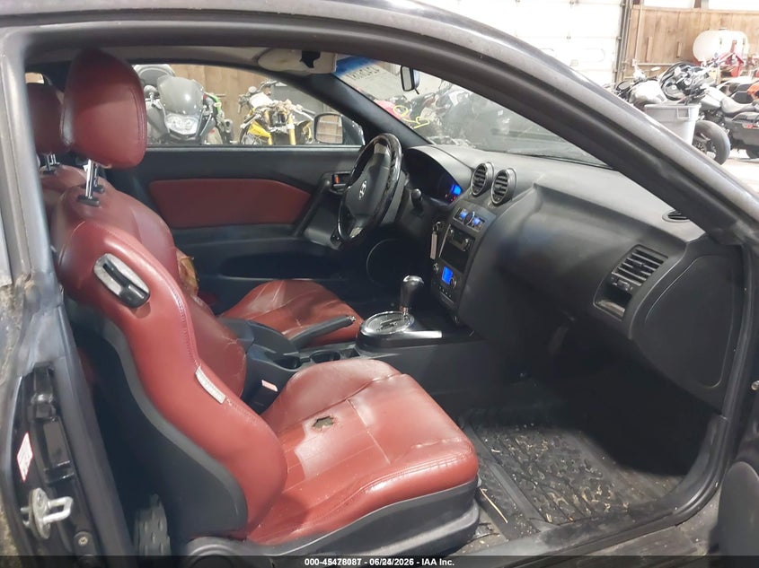 2008 HYUNDAI TIBURON auction photo 5