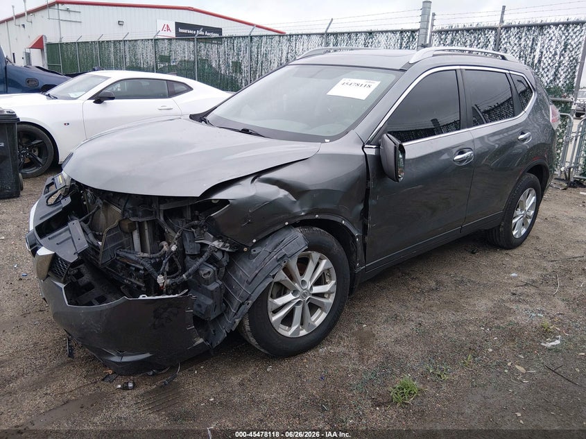 2016 NISSAN ROGUE auction photo 2