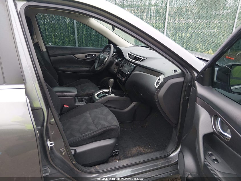 2016 NISSAN ROGUE auction photo 5