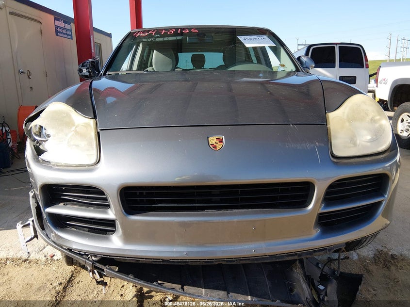 2005 PORSCHE CAYENNE auction photo 6