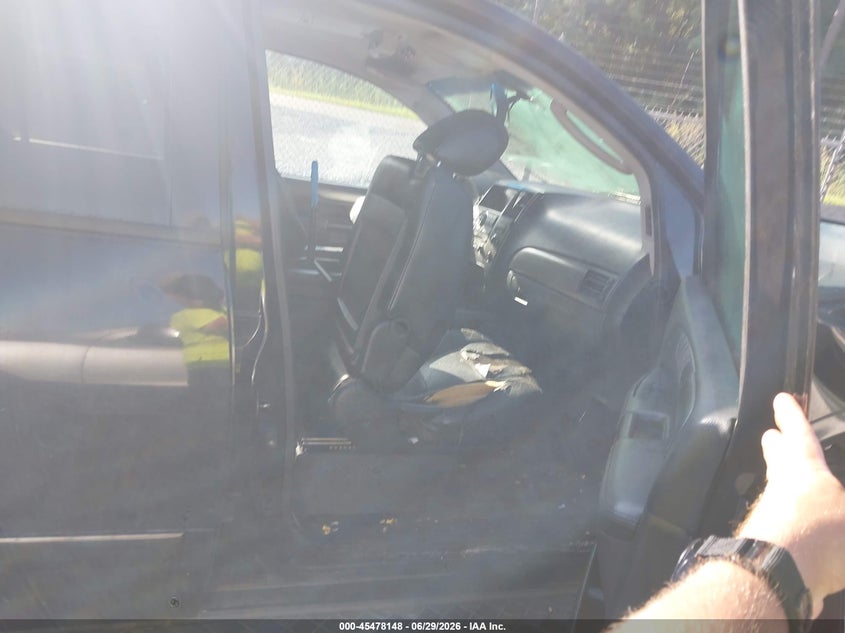 2009 NISSAN ARMADA auction photo 5