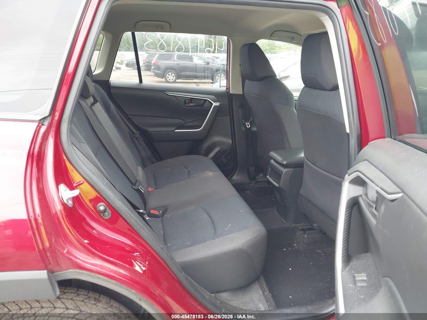 2021 TOYOTA RAV4 auction photo 8