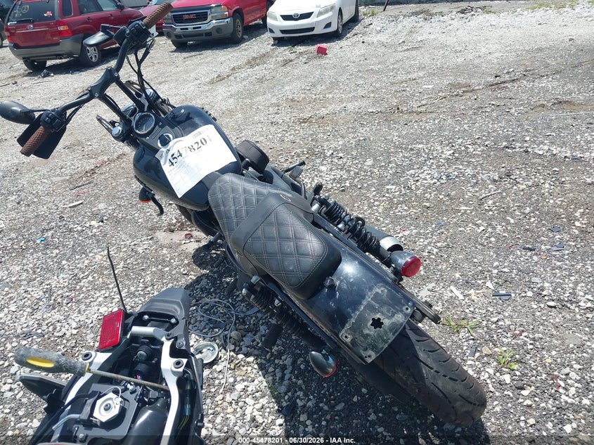 2013 HARLEY-DAVIDSON FXDB auction photo 3