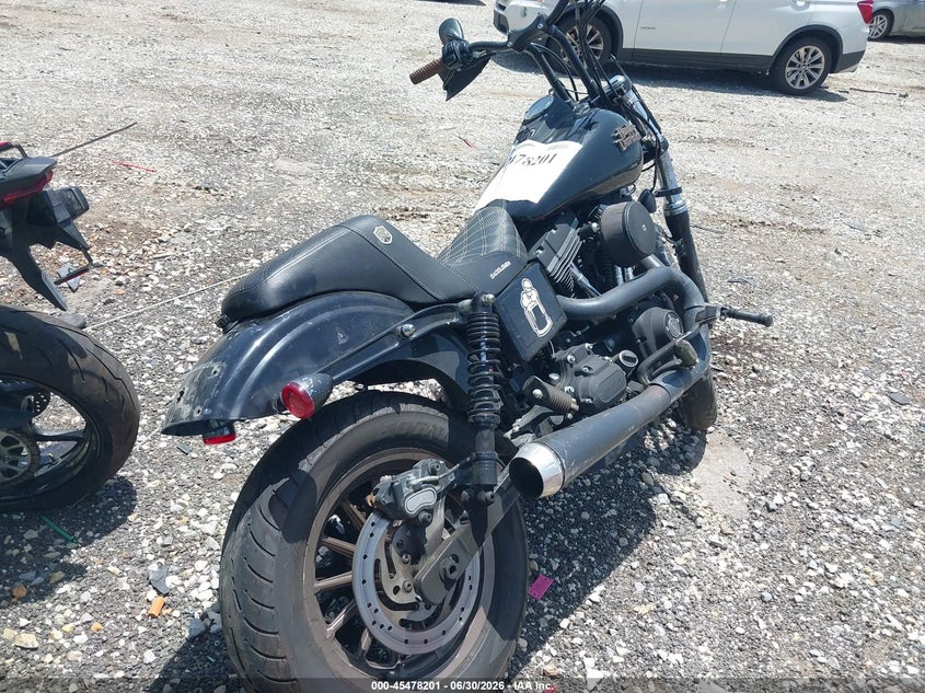 2013 HARLEY-DAVIDSON FXDB auction photo 4