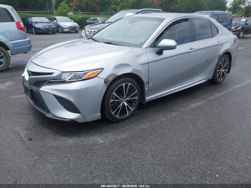 4T1B11HK2JU533636 2018 Toyota Camry Se photo 1