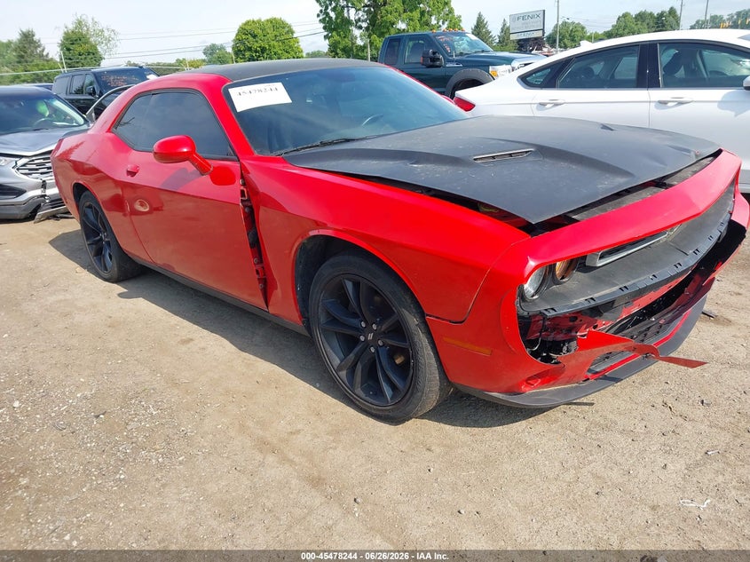 Vin: 2c3cdzag8jh118686, lot: 45976419, dodge challenger sxt 2018 img_1