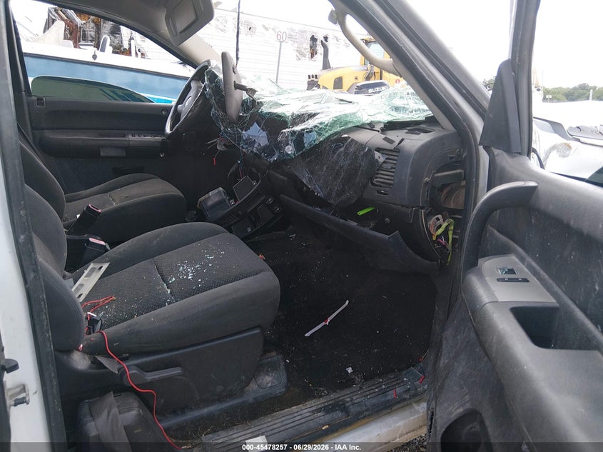 2008 CHEVROLET SILVERADO TRUCK 6.0L V-8 VVT, 353HP