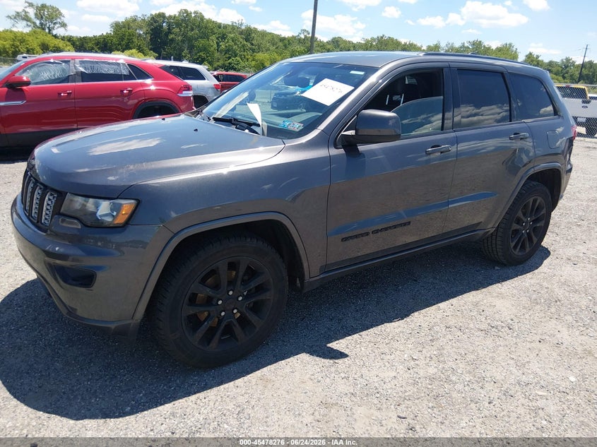 2017 Jeep Grand Cherokee Altitude 1C4RJFAG2HC909466 photo 1