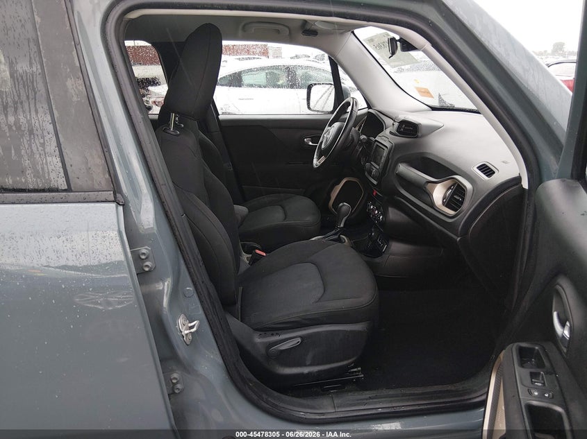 2017 JEEP RENEGADE auction photo 5
