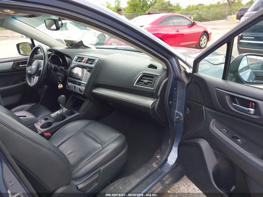2016 SUBARU OUTBACK auction photo 5