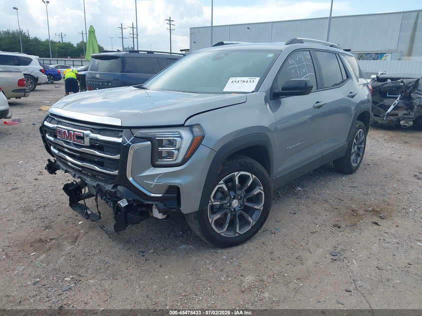 2026 GMC TERRAIN auction photo 2