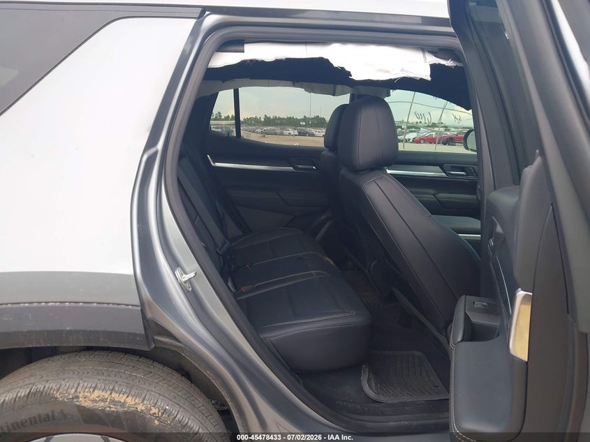 2026 GMC TERRAIN auction photo 8