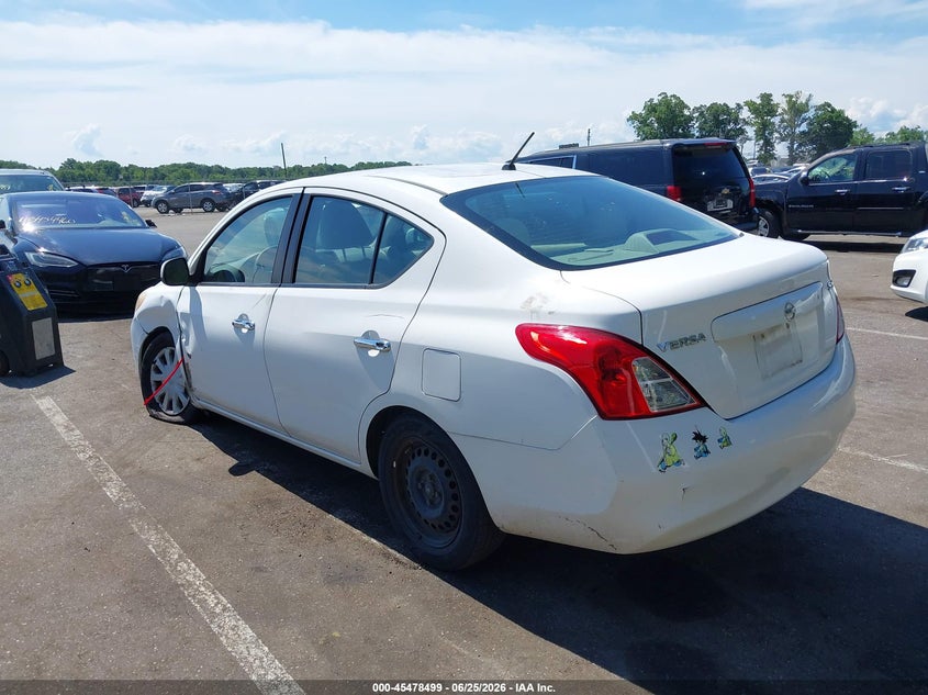 Vin: 3n1cn7ap1cl865086, lot: 45976673, nissan versa 1.6 sv 20123