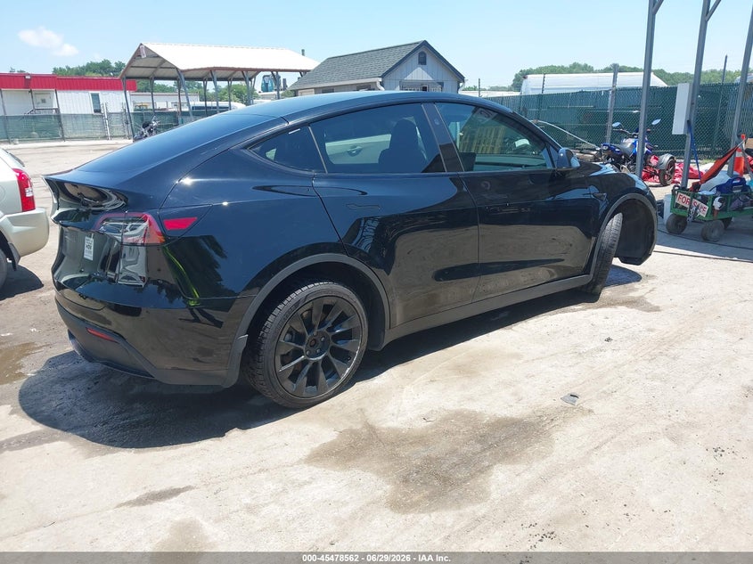 2024 TESLA MODEL Y SPORT UTILITY VEHICLE ELECTRIC
