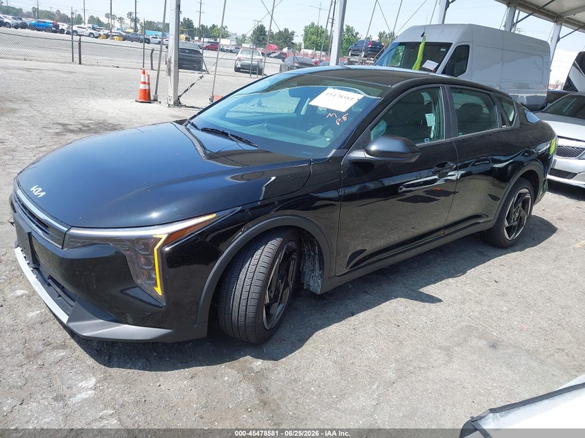 Vin: 3kpfu4de9se190497, lot: 45976756, kia k4 ex 20252