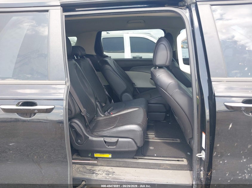 2022 Kia Carnival Mpv Lx Seat Package VIN: KNDNB4H3XN6124772 Lot: 45478591
