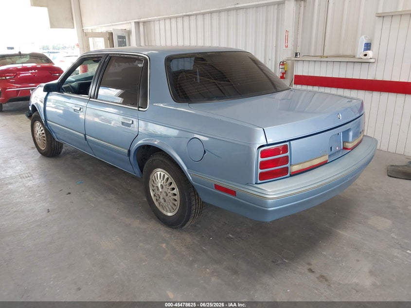 1993 OLDSMOBILE CUTLASS CIERA auction photo 3