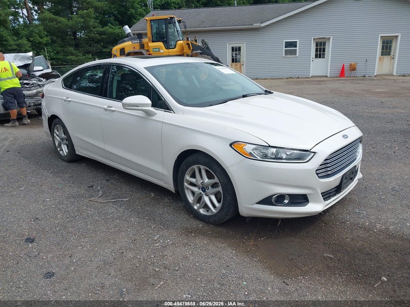 Zdjęcie główne ogłoszenia 2016 FORD FUSION