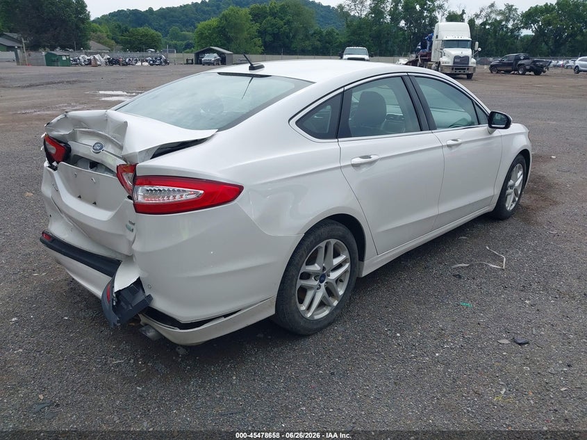 2016 FORD FUSION — zdjęcie 4