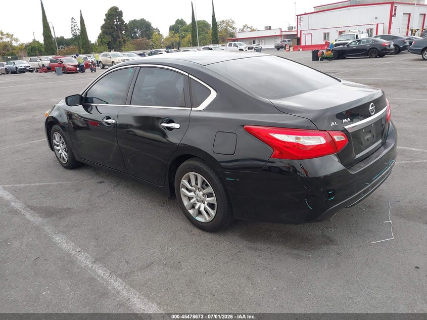 AtlanticExpress - Nissan Altima