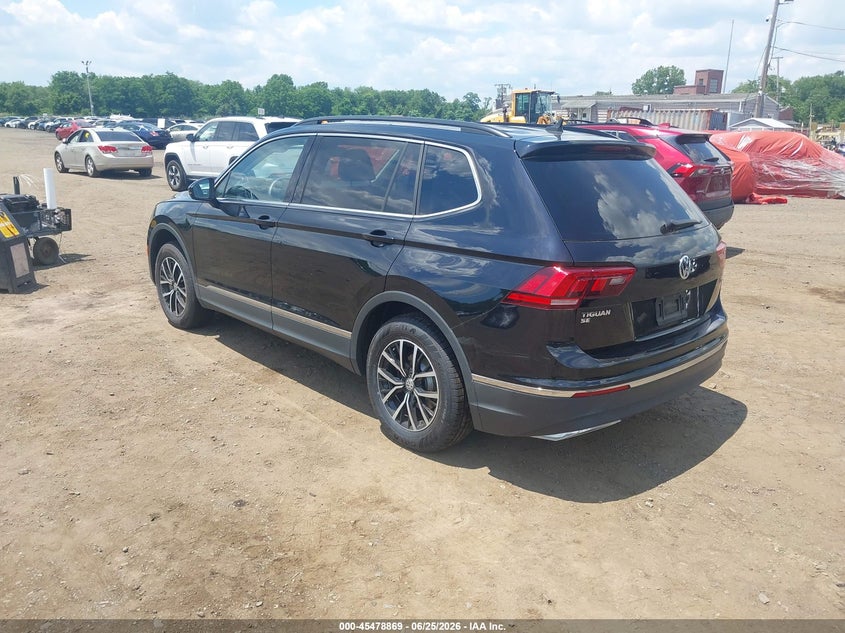 2021 VOLKSWAGEN TIGUAN auction photo 3