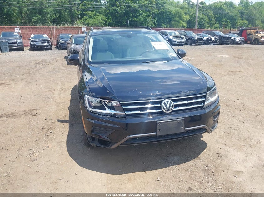2021 VOLKSWAGEN TIGUAN auction photo 6